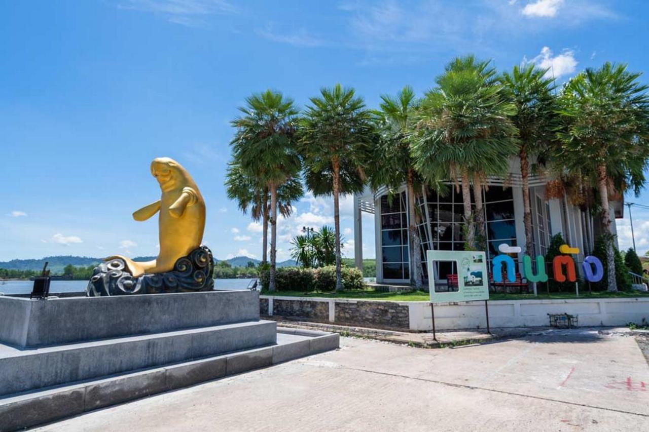 Oyo 604 Ruen Mai Horm Resort Trang Zewnętrze zdjęcie